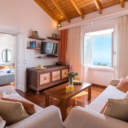 Villa Ioanna Nisaki (Corfu)